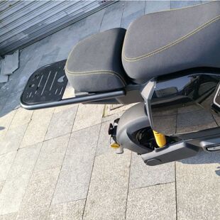 适用适配雅迪白鲨二代电动车尾箱尾架白鲨60/80短款支架储物货架