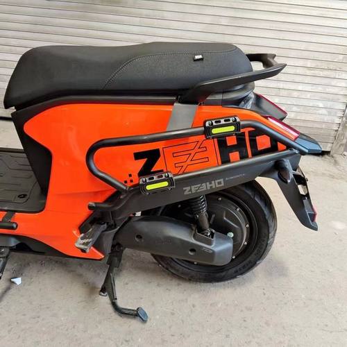 适用ZEEHO极核ae4护杠电