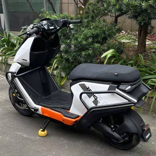 适用极核AE5保险杠防摔i