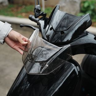 m95c 配件 适用9号新款 M3通用前置挡风板炫酷直上改装