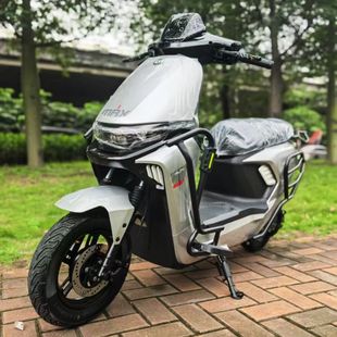 适用适用于深远G06护杠通用哈铃M95C元 泰小九防撞防摔保险杠后货