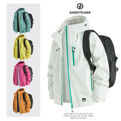 新款2025户外冲锋衣外套男女