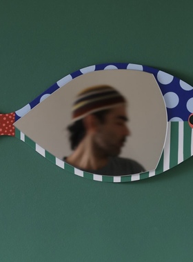 小众设计创意波点线条鱼型化妆镜创意装饰镜壁挂式镜子异形镜XF24