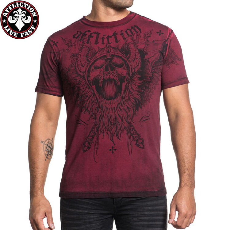 Affliction美国本土潮牌 男款牛角骷髅印花短袖T恤。