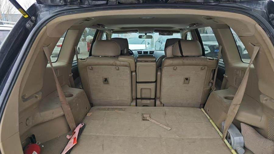 1月29日阿克苏新N9649J丰田牌小型普通客车网络拍卖公告