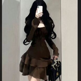 法式初恋气质连衣裙女秋冬系穿搭高级感御姐风修身荷叶边裙子