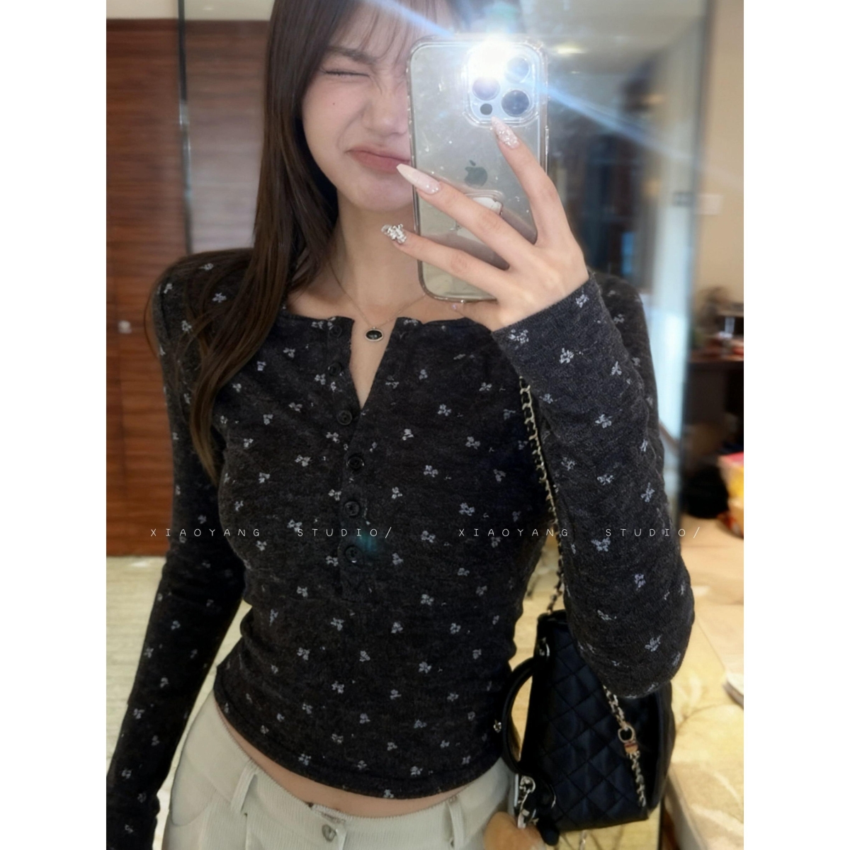 B1941(实价官图现货原版型德绒面料）韩系灰色碎花长袖T恤打底衫