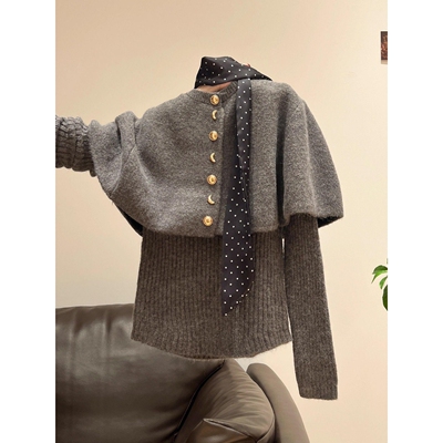 【洗水】韩系两件套灰色斗篷披肩针织衫女秋修身V领内搭上衣