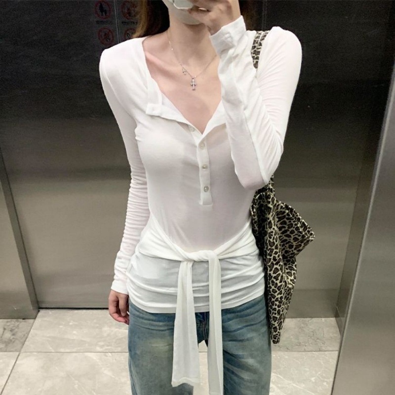 半开领纽扣长袖T恤女春秋季修身韩版内搭打底衫绑带收腰纯欲上衣