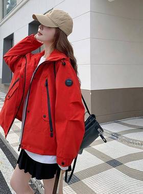 红色连帽冲式锋B153-662衣外2套女025年季新款美复古设计感休闲秋