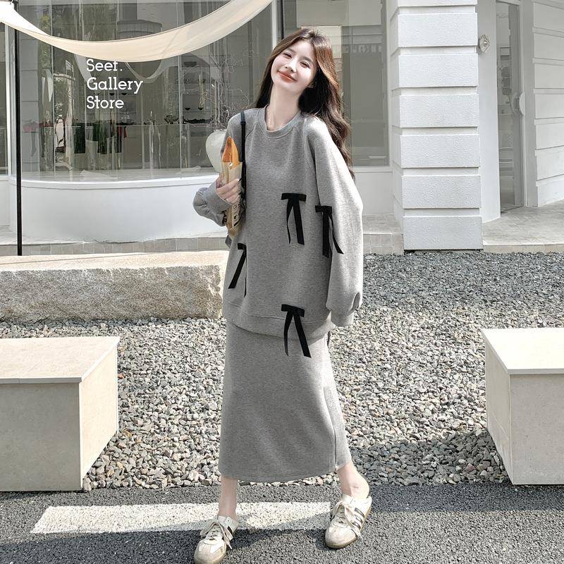 灰色休闲套装女025秋季新款宽松立裙体印花蝴蝶结卫衣2半身两D014