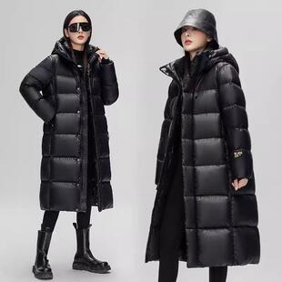 男同款羽绒服女男情侣金装长款过季20236女膝加厚黑羽绒服冬外套
