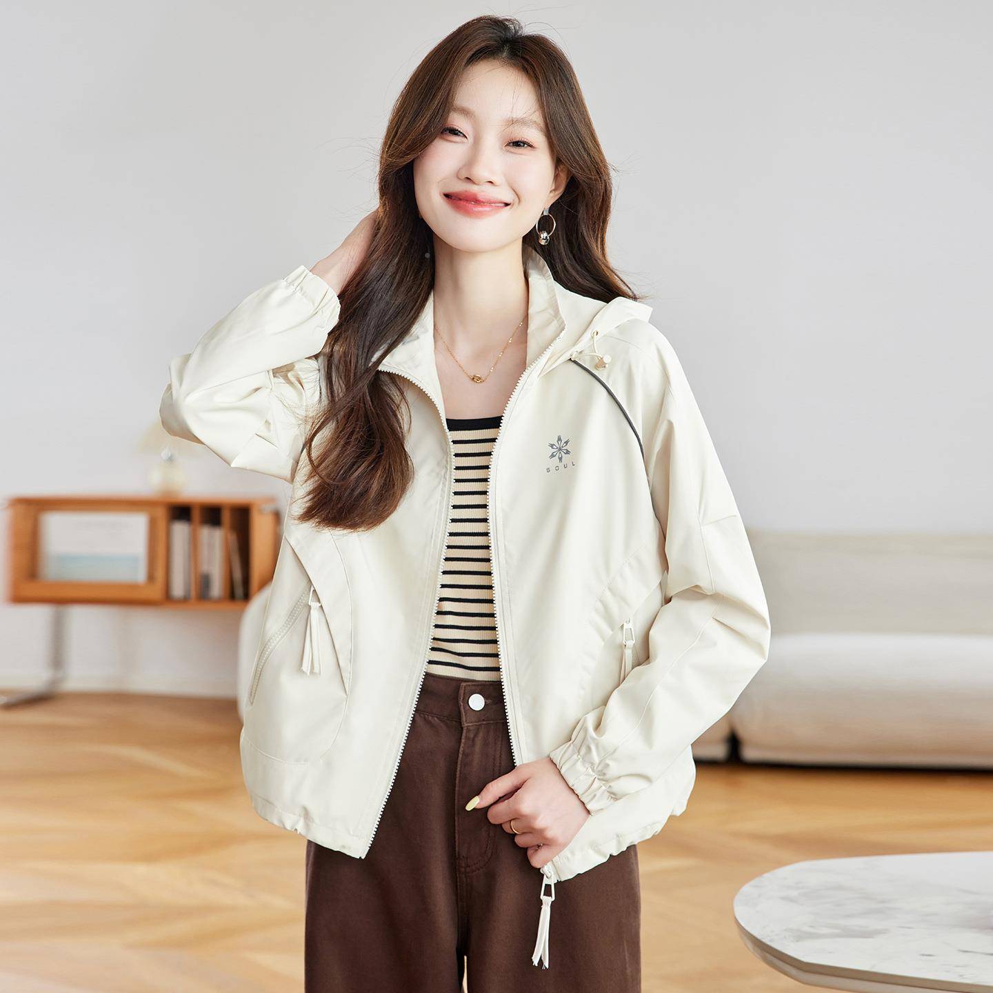 205秋季新款女装洋气百搭连套帽时尚气8质长2袖夹克休闲外MZ6MZ68