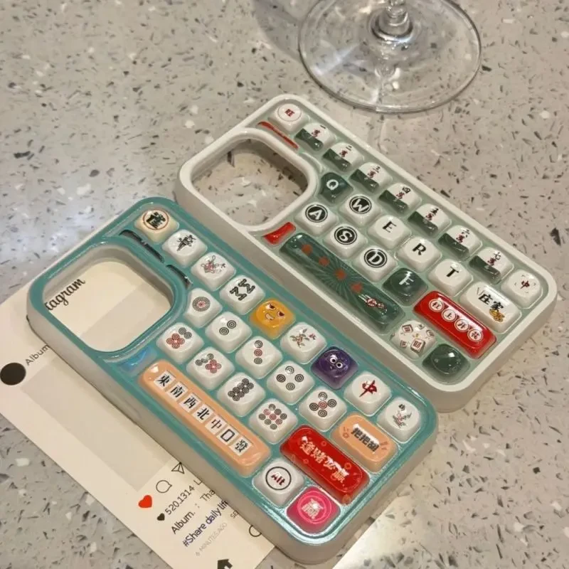 麻将发财杠上开花立体键盘壳适用于iPhone16创意15promax情侣苹果14plus逢赌必赢13pro小众12新款11保护套软