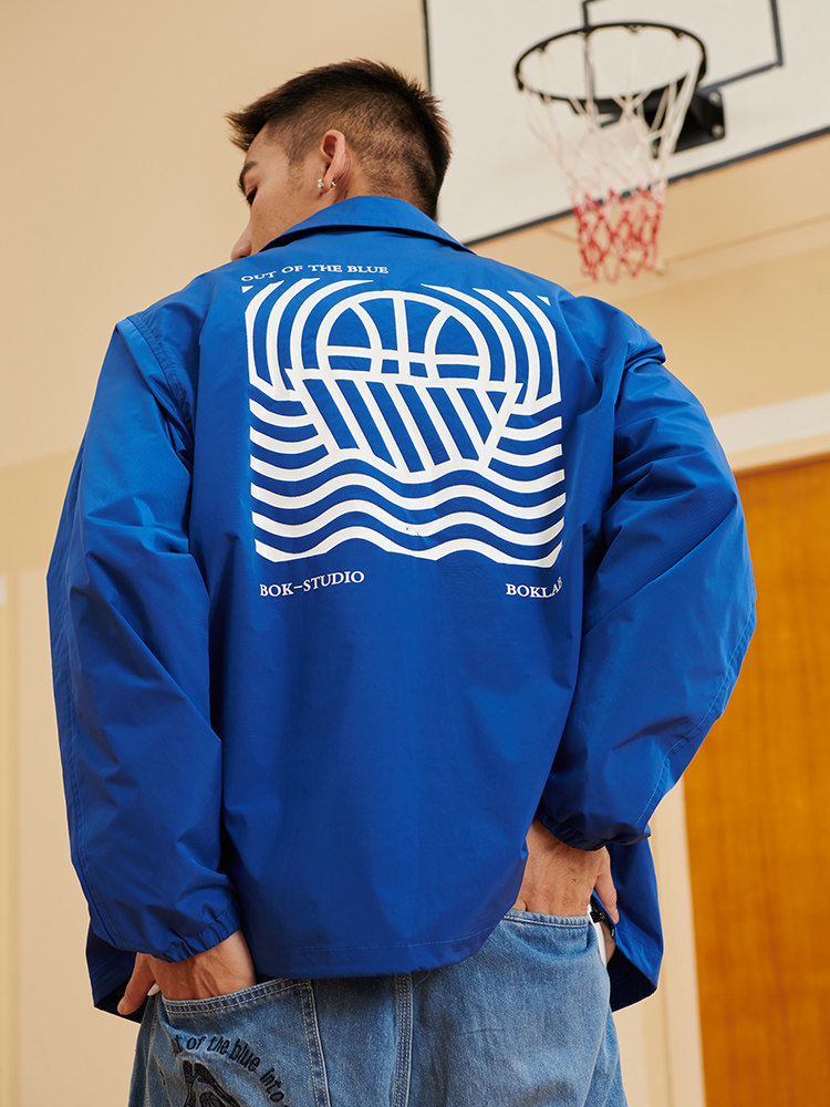 bok秋冬新款克莱因蓝教练夹克男宽松美式篮球印花翻领薄外套潮牌