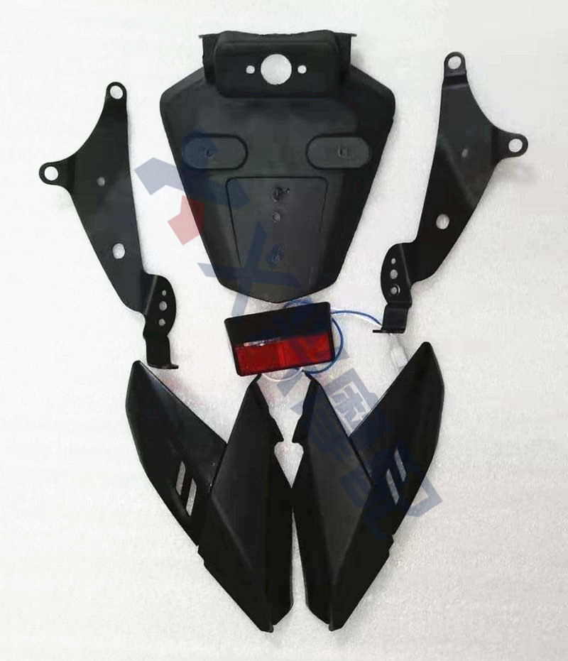 CBR600 RR F5 03-04年 后挡泥板 排气盖罩支架 牌照架 后牌照灯