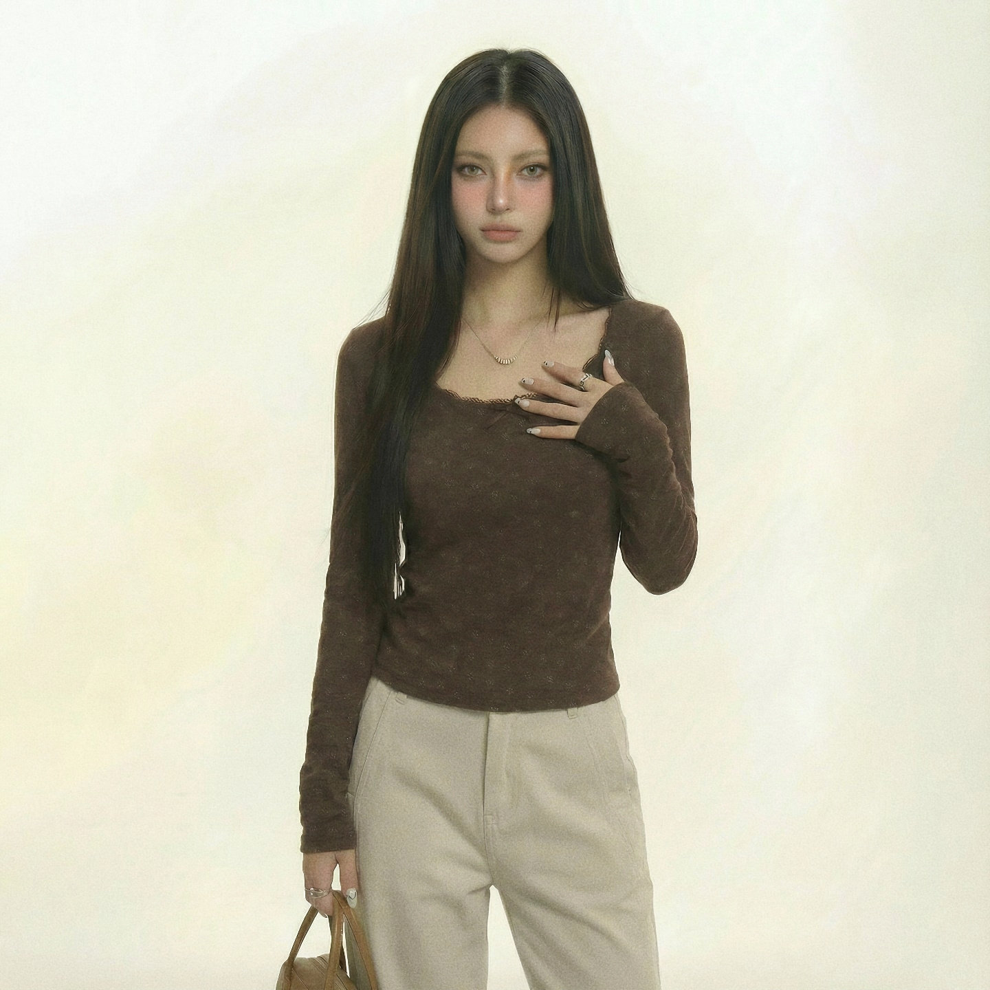 韩式轻奢优雅风方领长袖针织打底衫女时尚修身显瘦高级感内搭上衣,女装/女士精品,T恤,淘宝优惠券,粉丝福利购,淘宝优惠卷