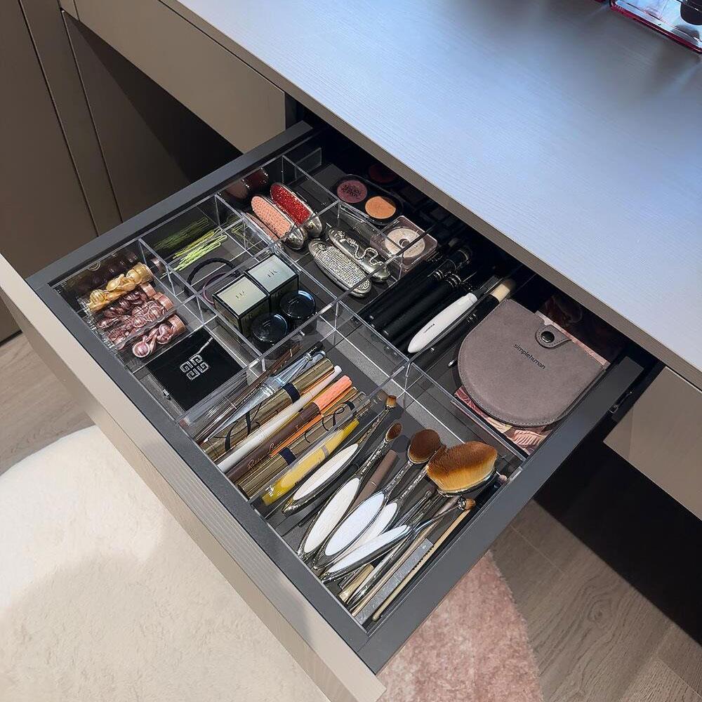化妆品抽屉收纳分隔板可移动收纳盒桌面抽屉里面的收纳分隔压克力