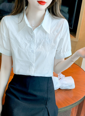 白色衬衫女短袖夏季2026新款高级感爱心刺绣翻领职业衬衣气质上衣