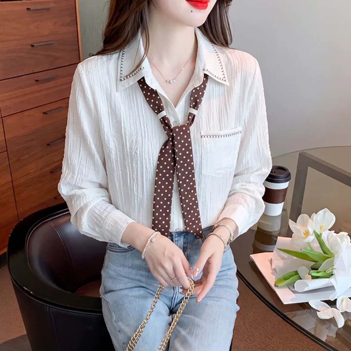 白色衬衫女秋季波点领带长袖衬衣图片