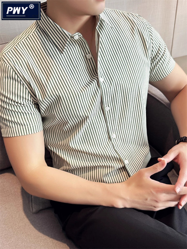 时尚品牌经典冰丝男士短袖衬衫2025夏季新款经典休闲商务条纹修身