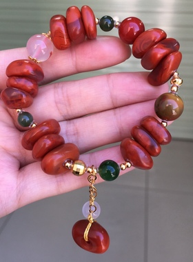 川料南红特色牛血红俏色火焰纹藏扣DIY手串珠宝古玩手串吊坠女