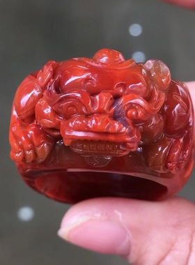 天然南红九口料火焰雕刻扳指精品雕工戒指霸气大方百搭时尚男士款