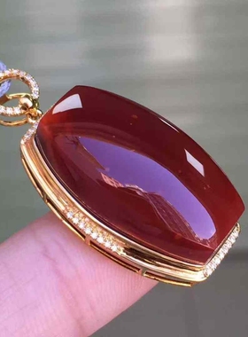 瓦西南红玛瑙无事牌牛血红微俏柿子红玛瑙手串项链挂件男女款