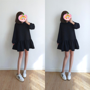 春秋新款连衣裙套头a型圆领长袖黑色可爱减龄显瘦遮肉灯笼袖裙子