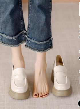 白色英伦风厚底小皮鞋女真皮早春新款内增高乐福鞋圆头小码单鞋33