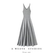 太美了 山羊绒衫 时髦小仙女 V领羊绒吊带连衣裙子伞裙女针织长款