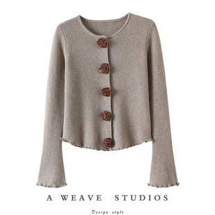 女纯羊绒毛衣针织开衫 花朵纽扣100%纯山羊绒开衫 短外套 猎手 时尚