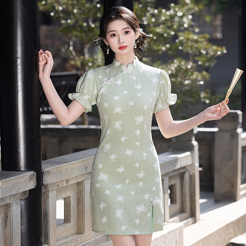 绿色国风新中式短款旗袍改良年轻款2026新款少女高级感小个子夏季图片