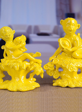 黄色猴子风水厘米家居客厅摆件