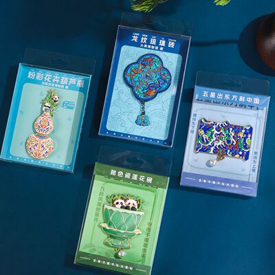 粉彩花卉葫芦瓶文物冰箱