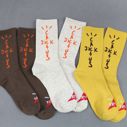 厂牌cactus大地色运动中筒袜