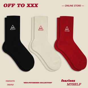 潮流新款 简约双针中筒袜纯棉红袜 三角标字母刺绣袜子男女春夏时尚