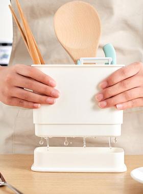 6015. Simple draining chopsticks kitchen chopsticks