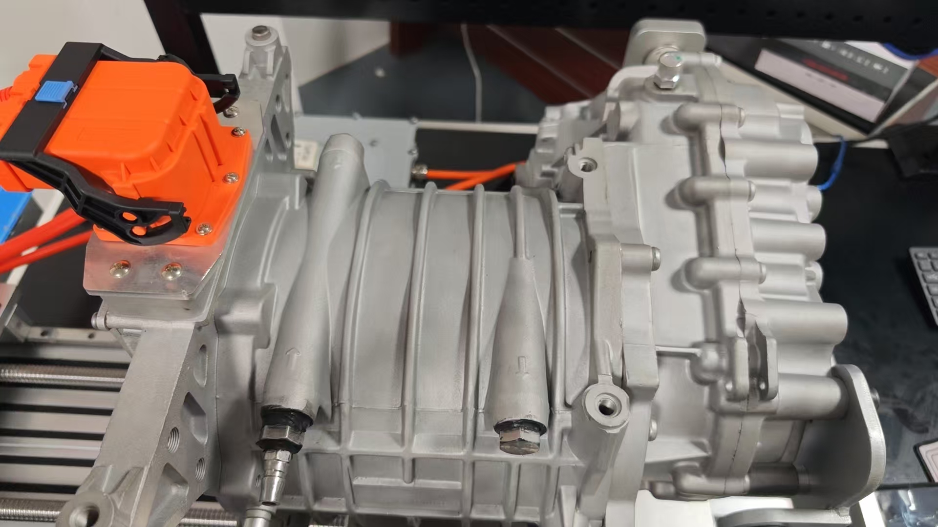 比亚迪E5减速器 吉利几何G6变速箱电机总成教学专用定制版