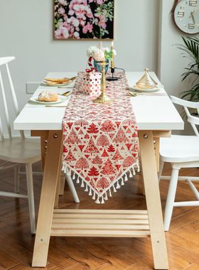 New Christmas tassel table flag made of cotton and linen