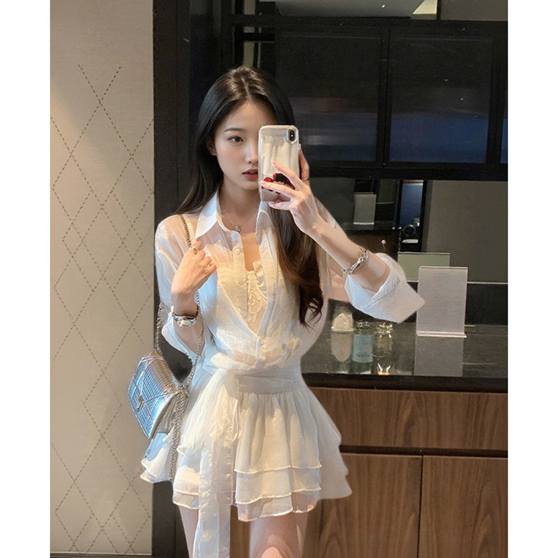 新款高级感纯欲显瘦白色衬衫裙内搭蕾丝抹胸连衣裙子套装女夏