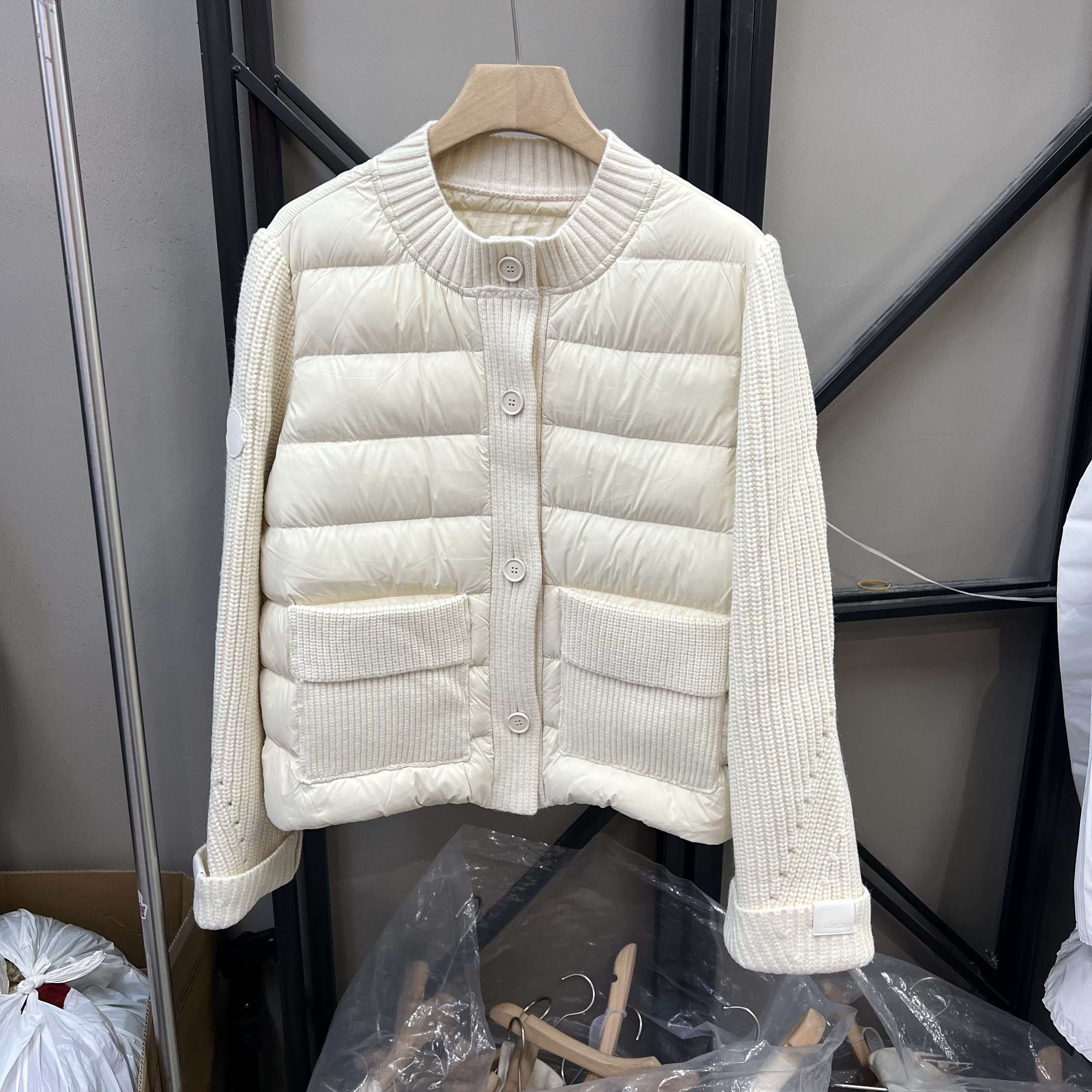 韩版针织袖拼接鹅绒羽绒服外套女