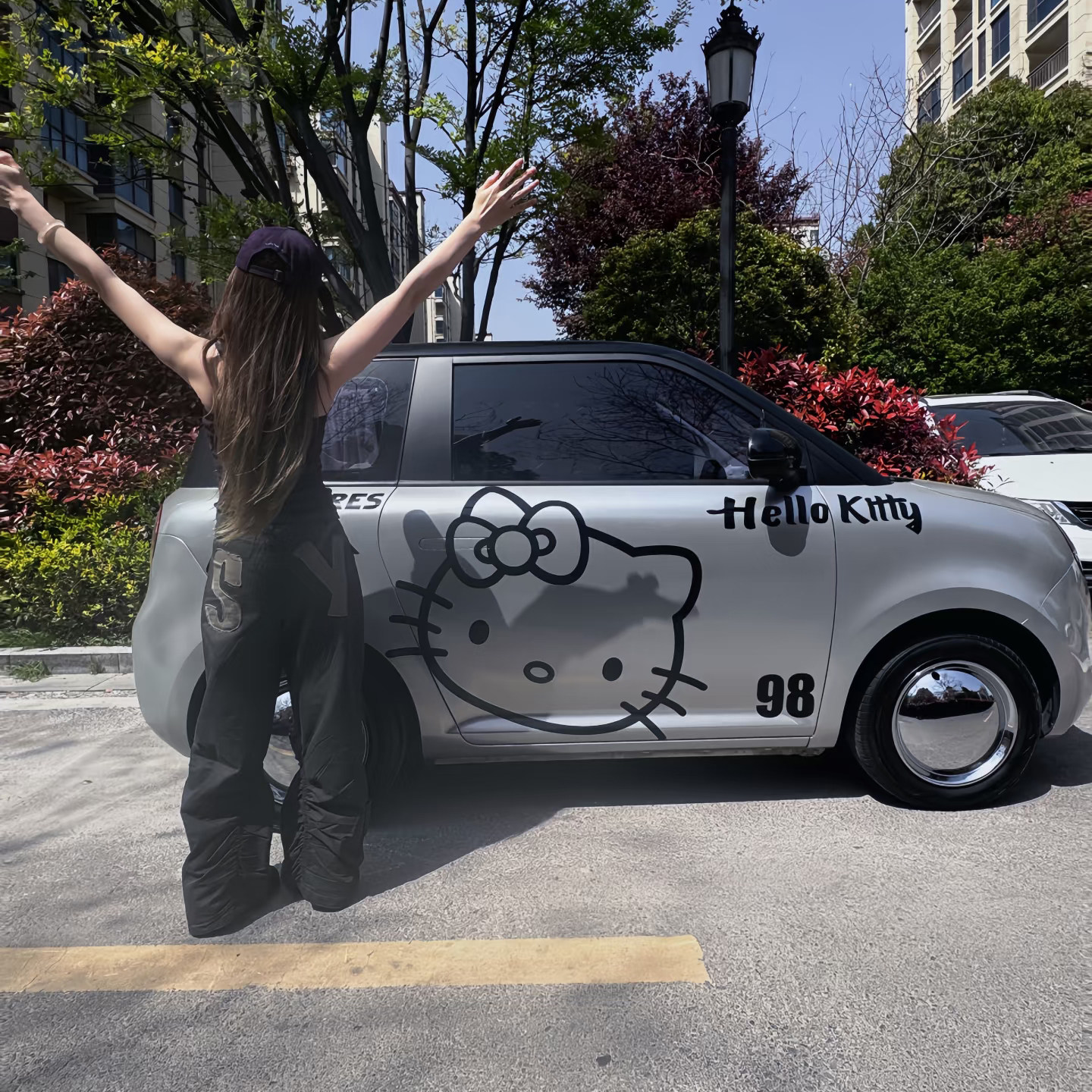 适用长安糯玉米车贴Hello Kitty凯蒂猫可爱卡通宏光MINI车贴纸画