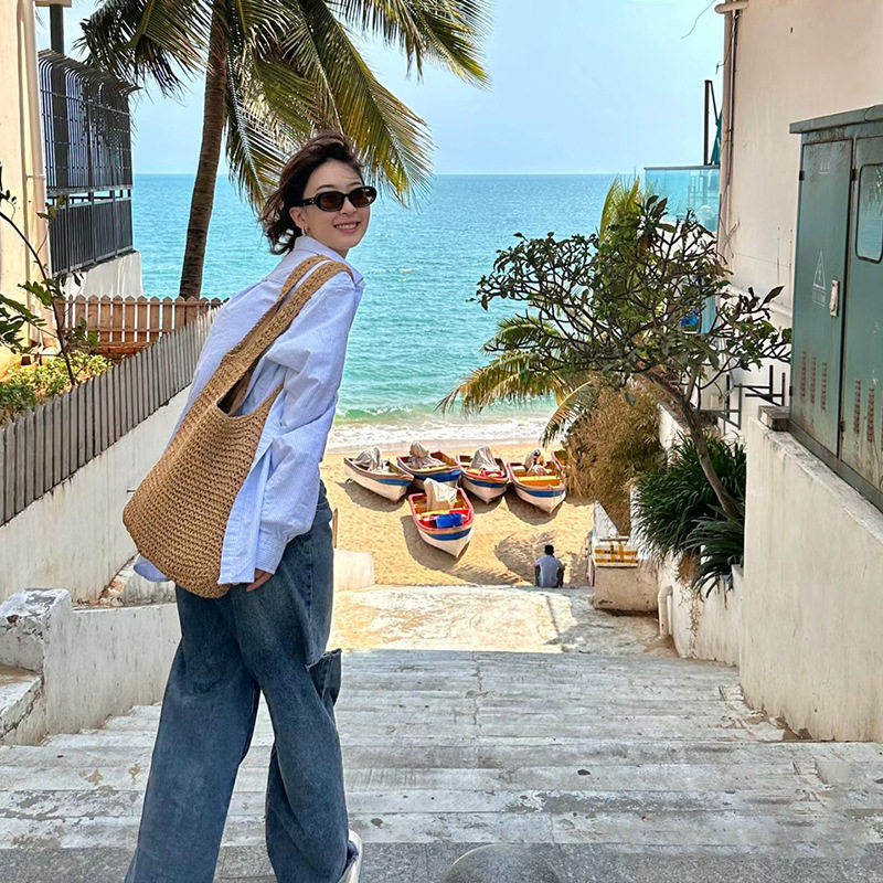 夏季单肩大容量斜挎草包女夏帆布袋海边度假沙滩编织包包草编包