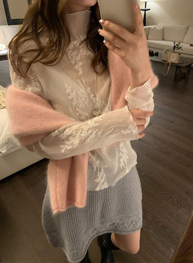 韩国订单26秋冬韩版温柔白色蕾丝花朵绣花刺绣打底衫女短上衣小衫