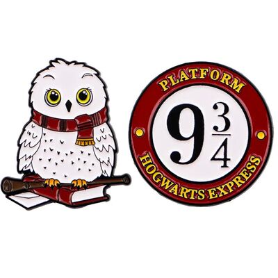 Enamel P Magic Academy Women's Brooches Men Lapel P Badge on