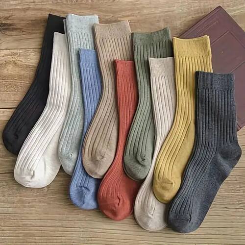 5/10 Pairs of Vibrant Mixed Color Striped Comfort Crew Socks