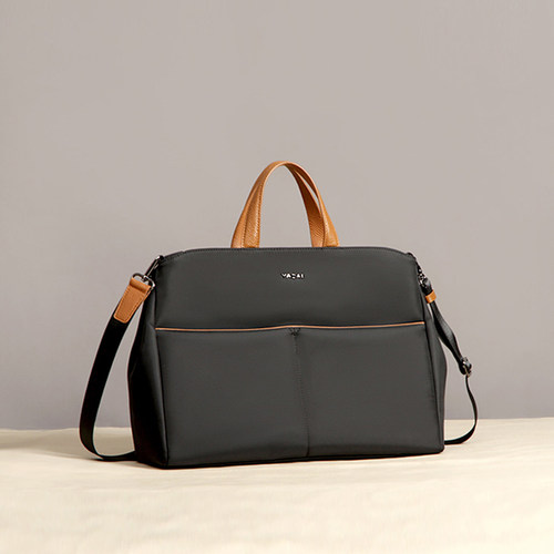 娅黛防水尼龙布大容量设计师