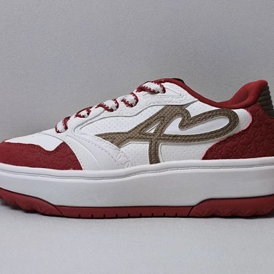 安踏正品晴风女鞋2026春新款经典好事发生百搭休闲板鞋122618034