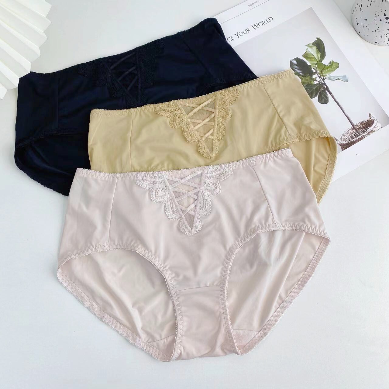 欧洲站薄款牛奶丝冰丝柔软亲肤中腰包臀纯棉裆三角内裤短裤女1339